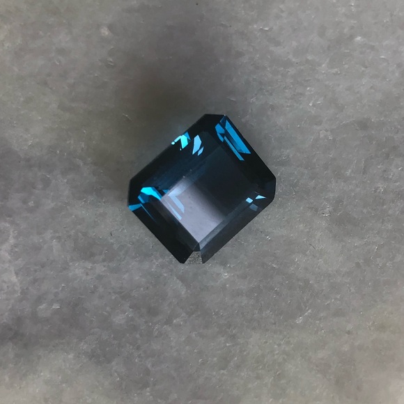 London Blue Topaz 10ctw Emerald Cut Loose Stone - Picture 5 of 8